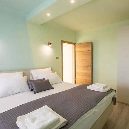 Adriatic Bay Apartments Portoroz Bagian luar foto