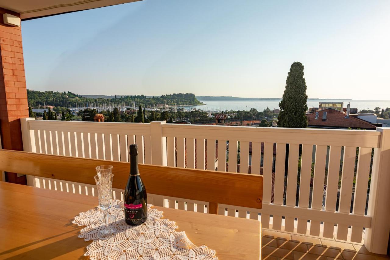 Adriatic Bay Apartments Portoroz Bagian luar foto